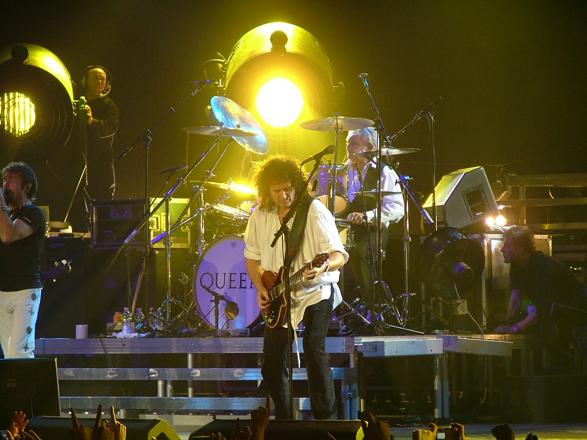 Queen Milano 5 aprile 2005 (Thank Vale Martignon)